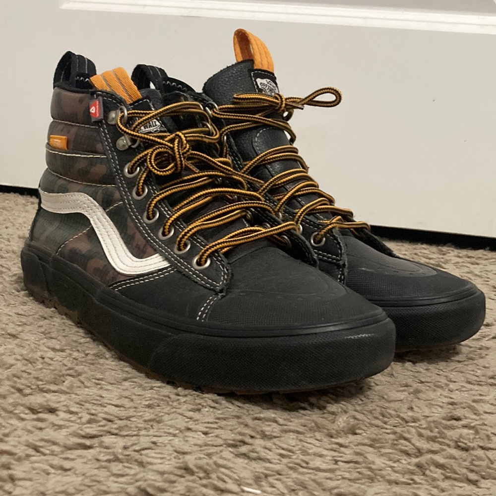 Vans camo boots with ultra Cush tech